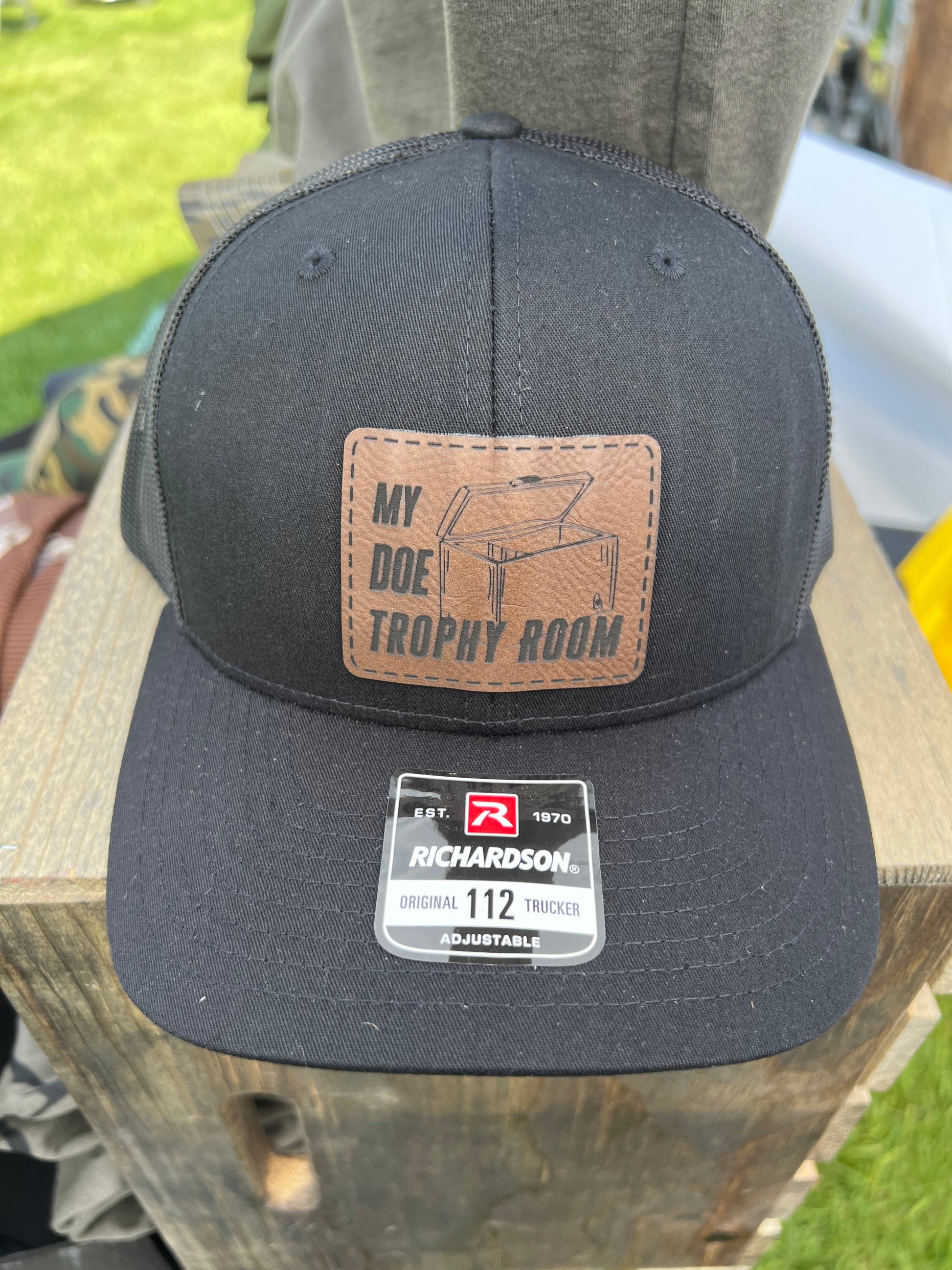 R-Trophy Hat